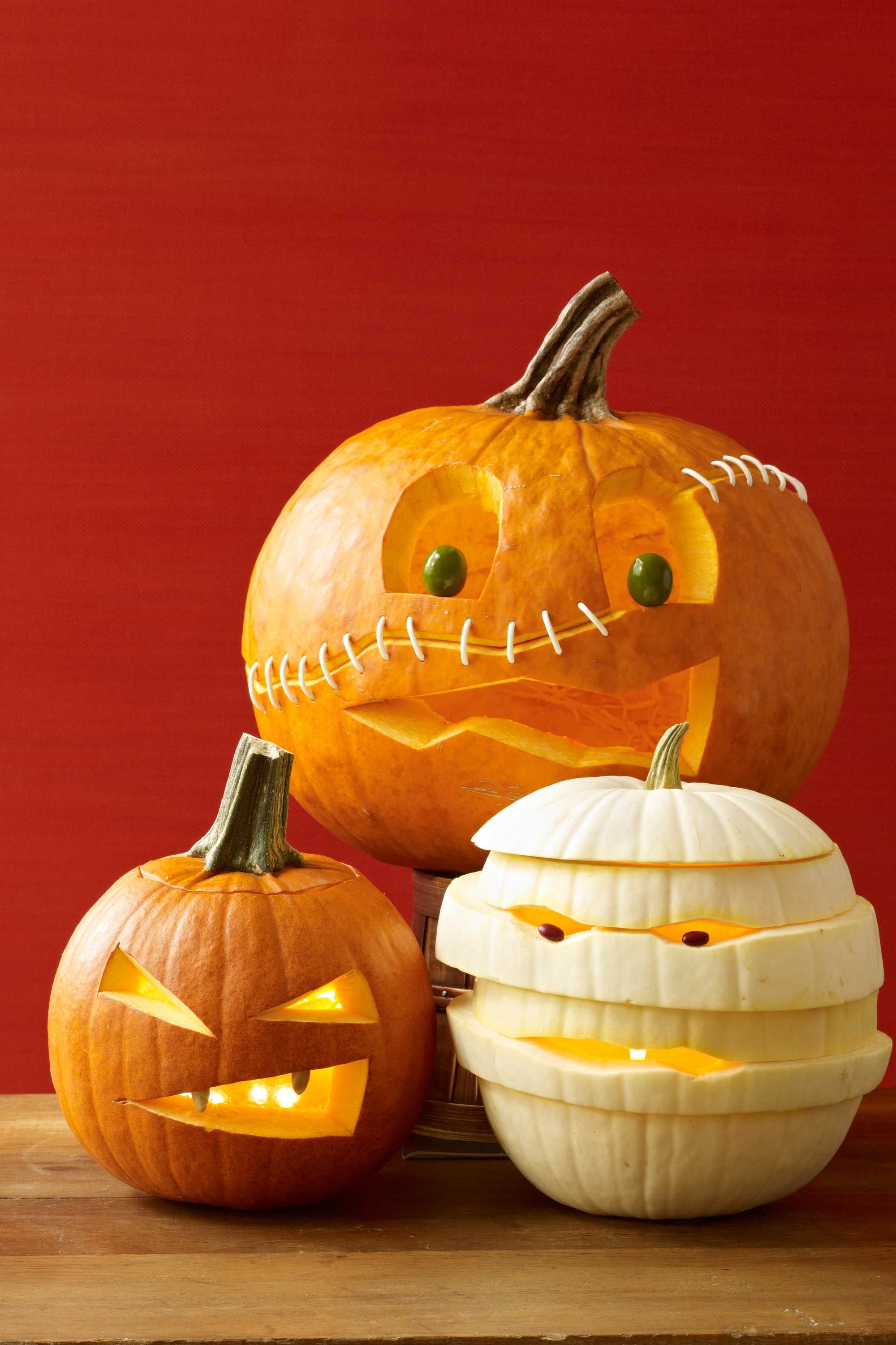 70 Scary Easy Carving Ideas for the Best Pumpkin Face Yet | Halloween