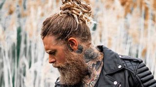 long man hair style Men's\u2019 professional yet relaxed long hairstyle