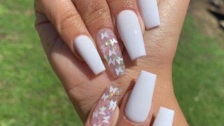nail art designs on white nails White crystal nail art for 2020