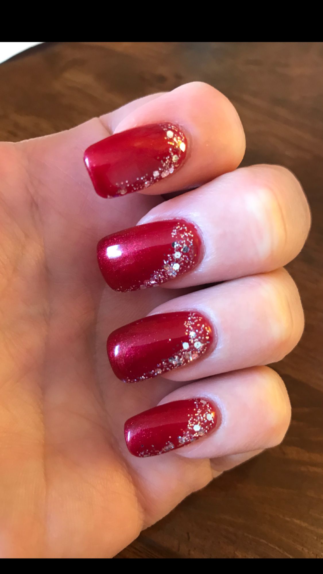 Christmas holiday nails | Manicura de uñas, Uñas de gel navideñas, Uñas