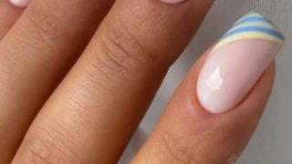 nail art french tip Cute coloured cream fabmood inspiration